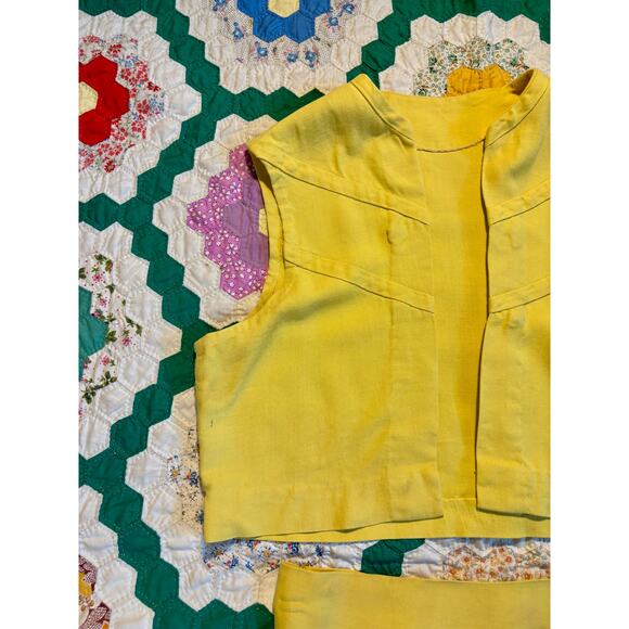 Vintage 1940s Vest & Skirt Set Butter Yellow Cotton Wounded Bird AS IS - Picture 11 of 16